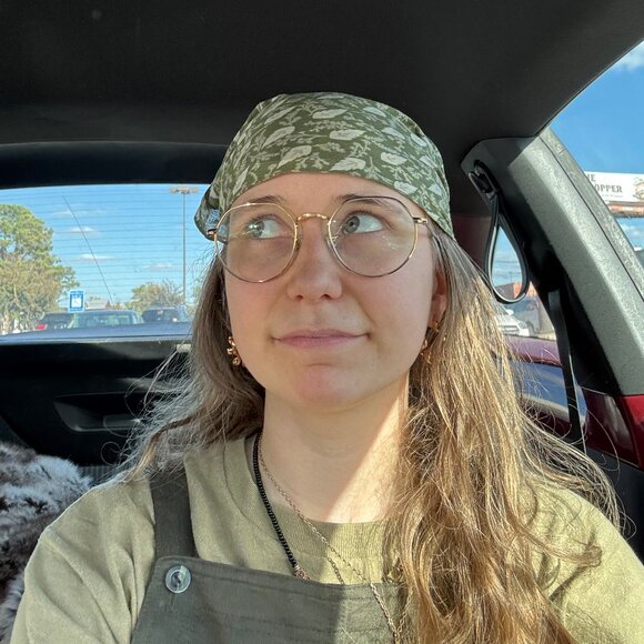 Meet your Posher, Haley - Picture 11 of 13